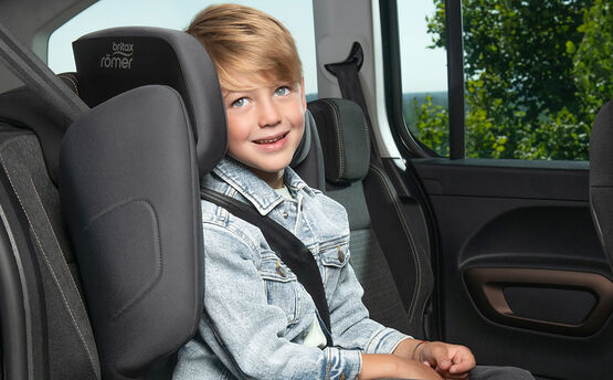 Römer Autosedačka Hi-Liner 2023