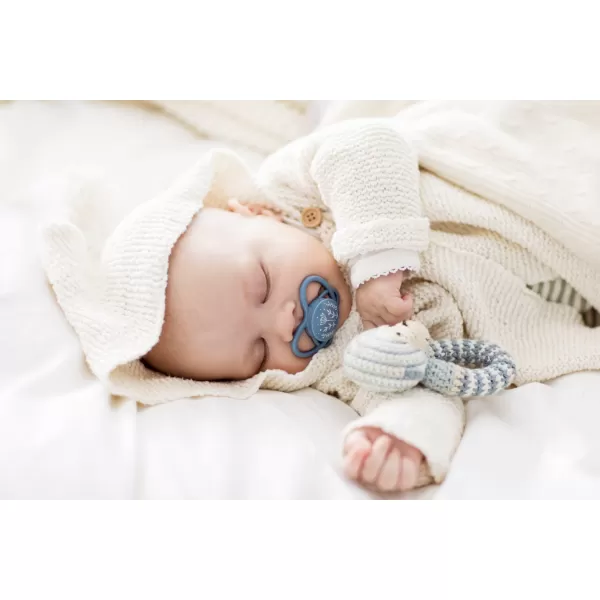 NIP FIRST moments šidítko Motýlek, silikon, v.3 / 16-32m, 2ks