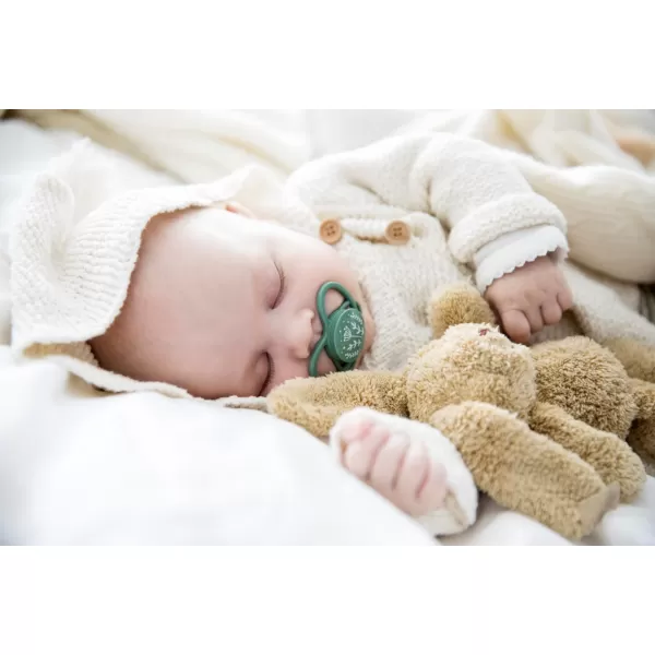 NIP FIRST moments šidítko Motýlek, silikon, v.3 / 16-32m, 2ks