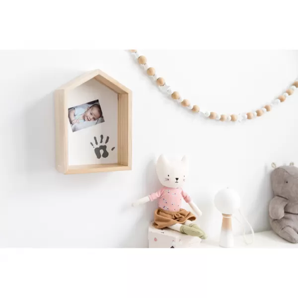 Baby Art Shelve House