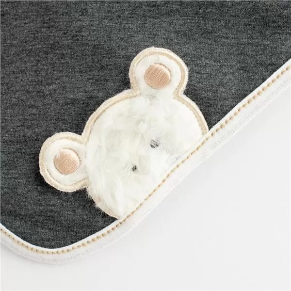 New Baby Jarní kojenecká čepička s šátkem na krk Sebastian