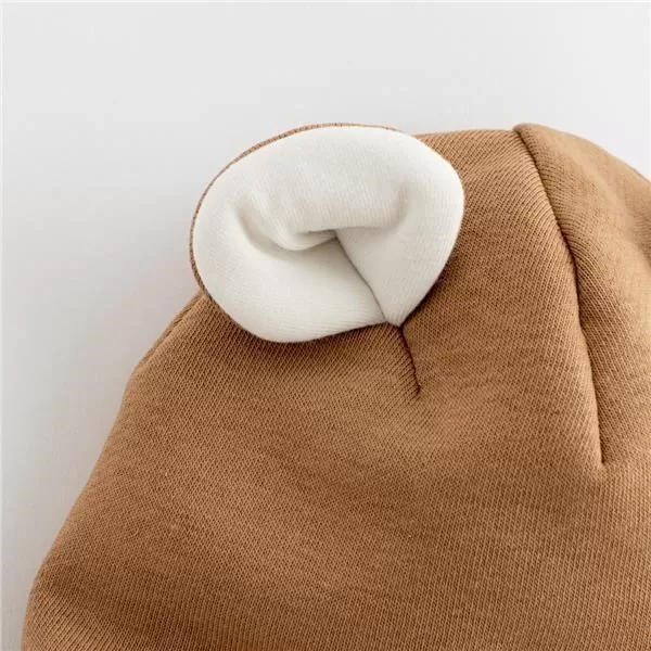 New Baby Jarní kojenecká čepička s šátkem na krk Sebastian