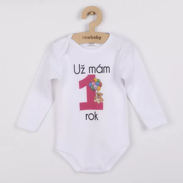 New Baby Body s potiskem Už mám 1 rok růžové - dárkové balení
