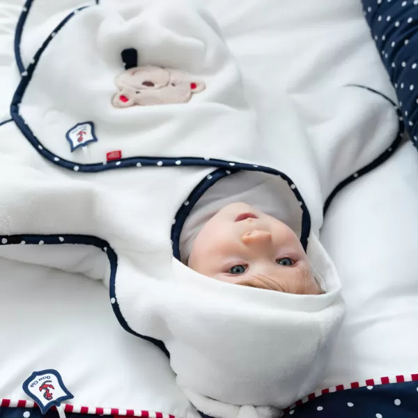 Baby Fehn Zavinovačka medvěd, Ocean club