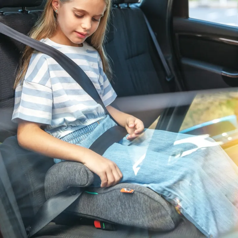 BabyAuto NAUNA i-size 125-150, podsedák