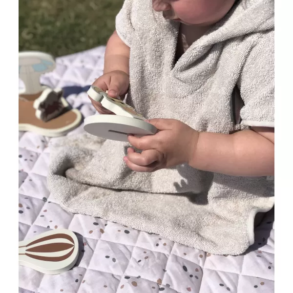 PETÚ PETÚ Ini Prošívaná hrací deka Dots