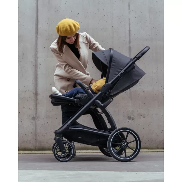 MUUVO Kočárek kombinovaný Trick set 2v1 + CYBEX Aton B2 i-Size + základna