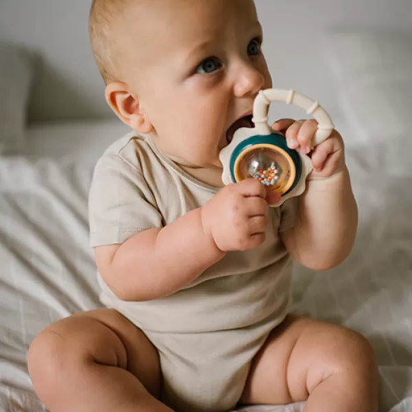 BABYONO Chrastítko s kousátkem 3m+ Flower