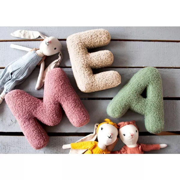 MEALINI Plyšové písmeno K